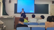 文学院新媒体工作站召开换届会议
