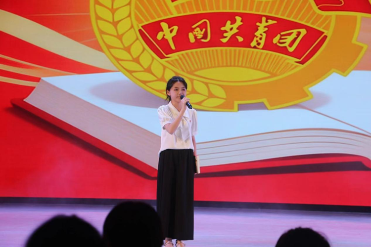 书砺青年志，行赴时代约：我院2025级汉语言文学2班团日活动大赛荣获三等奖